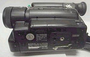 Sony CCD-TR5 Video Camera